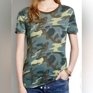 Madewell 100% linen camo tee. Size XS